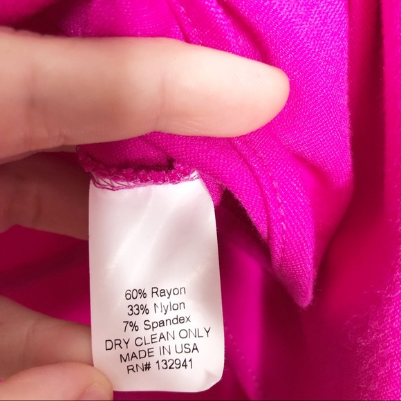 Amanda Uprichard | Magenta Structured Peplum Top S - Picture 5 of 6